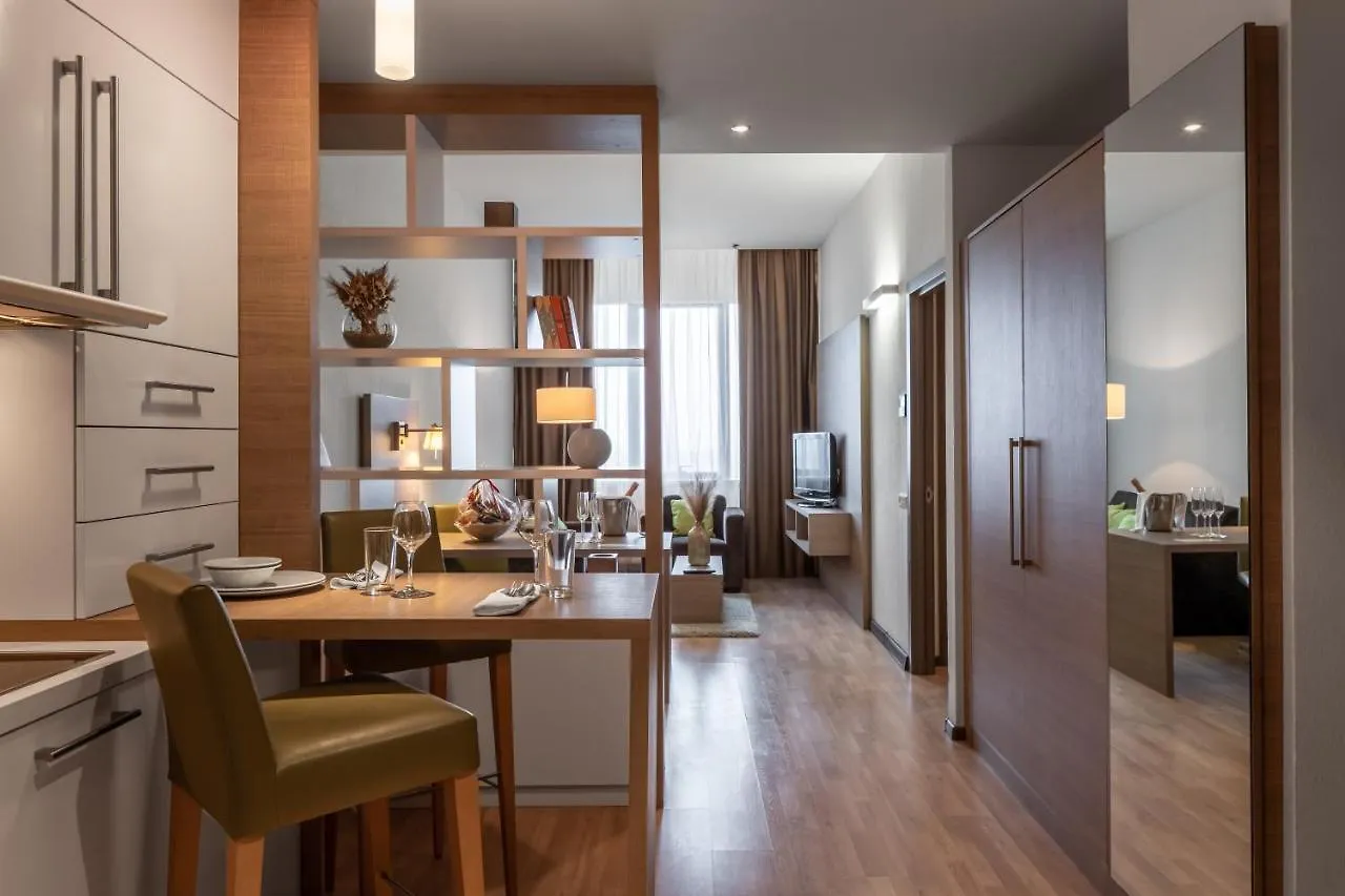 Hotel Ramada Encore Kijów